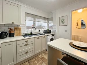 Photo 14- click for photo gallery